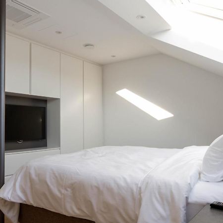 Toploft Serviced Apartments Κράιλσχαϊμ Εξωτερικό φωτογραφία